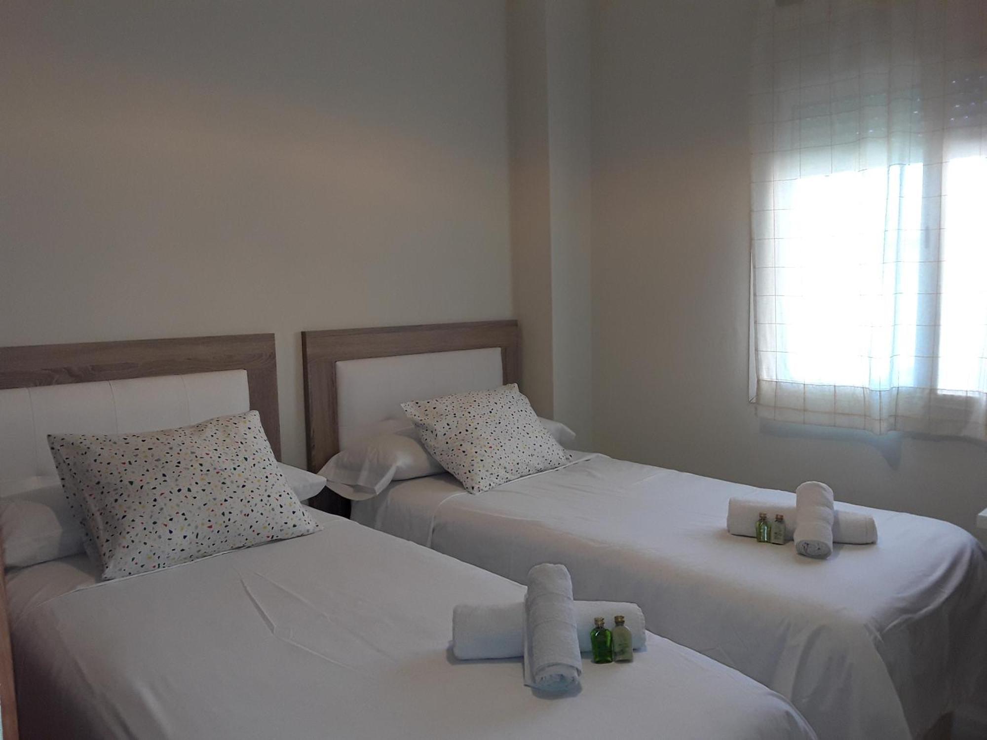 Whydhand Resorts Apartments ,Pools And Lovely Terrace Fuengirola Bagian luar foto