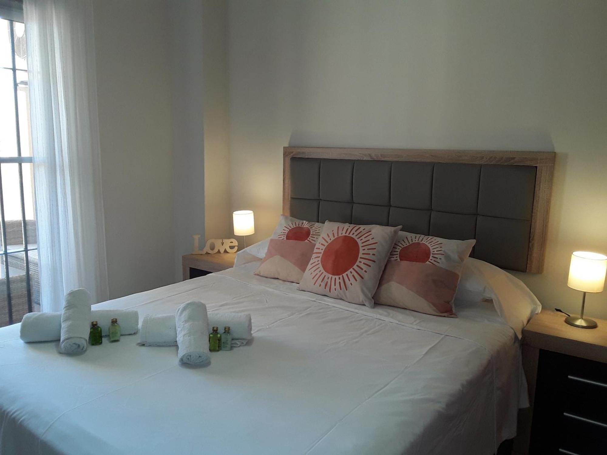Whydhand Resorts Apartments ,Pools And Lovely Terrace Fuengirola Bagian luar foto